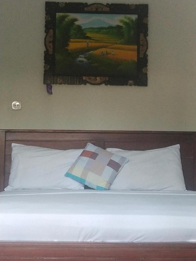 Santa Fe Homestay & Warong Amed  Ngoại thất bức ảnh