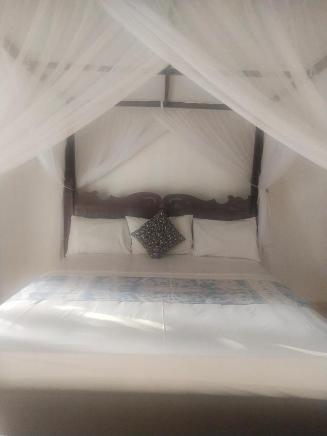 Santa Fe Homestay & Warong Amed  Ngoại thất bức ảnh